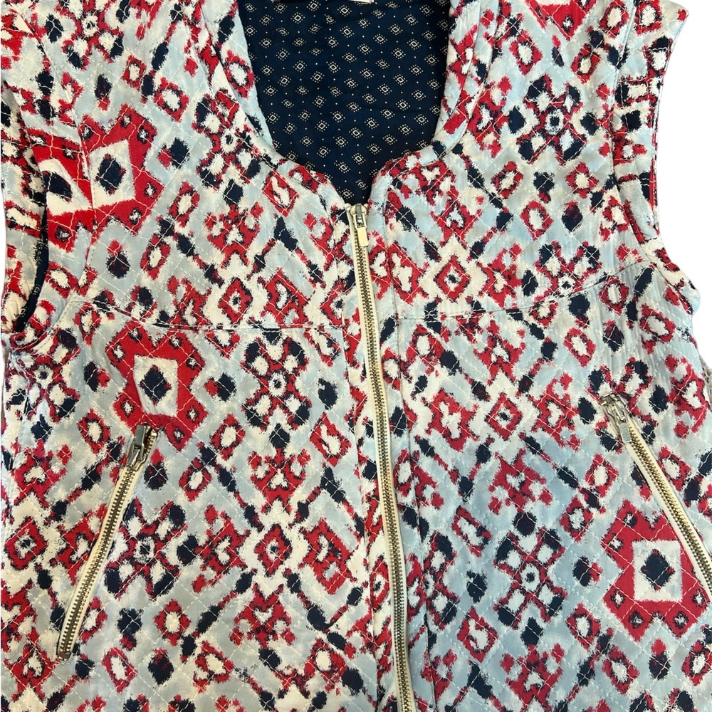 NWOT Zara quilted vest. Ptp 16” length 18”